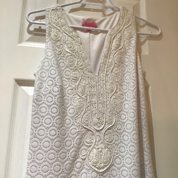 Lily Pulitzer Eyelet Lined Maxi Dress With Detail Neckline White Size Small - Picture 5 of 11